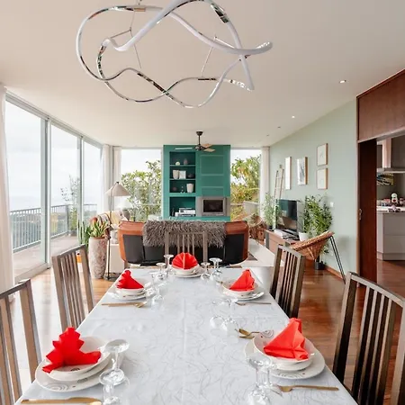 Casa Keam Orange Cliffside Villa, Atlantic Views *
