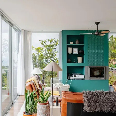 Casa Keam Orange Cliffside Villa, Atlantic Views